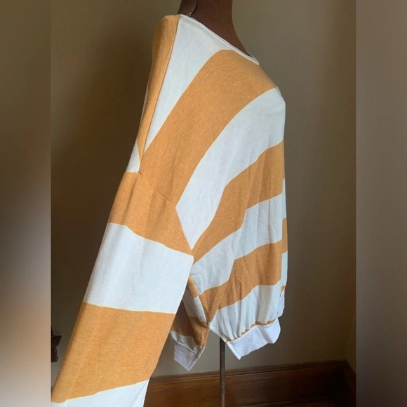 Fantastic fawn sweatshirt, striped oversized - Picture 3 of 8